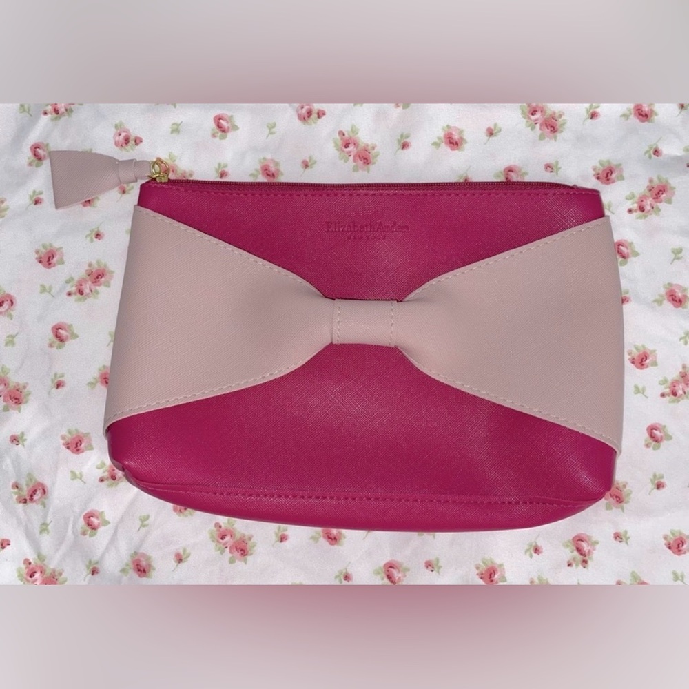 Elizabeth Arden Pink Clutch or Makeup Bag NWOT